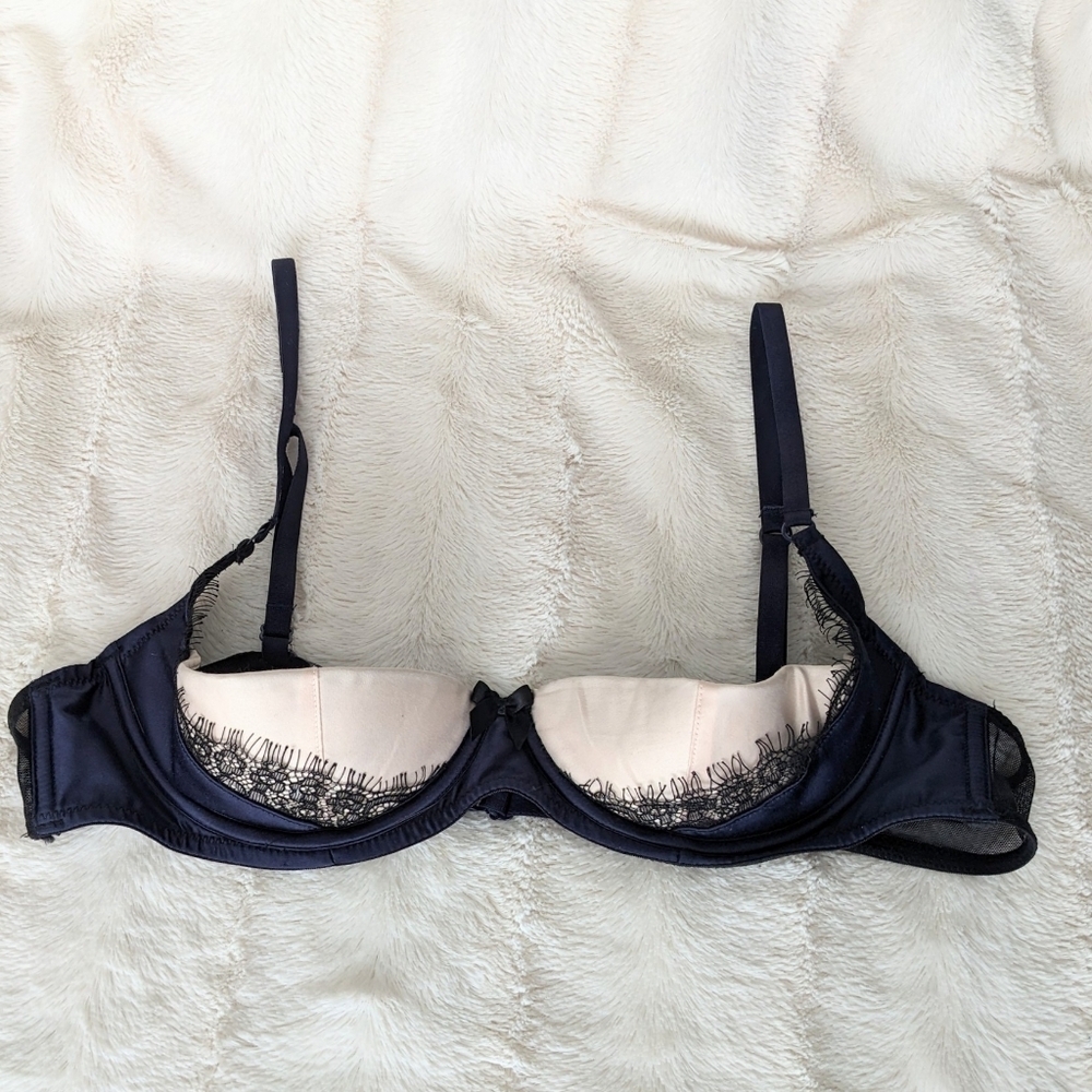 Ann Summers Maddison Satin lace Eyelash Bra Size dark blue Large